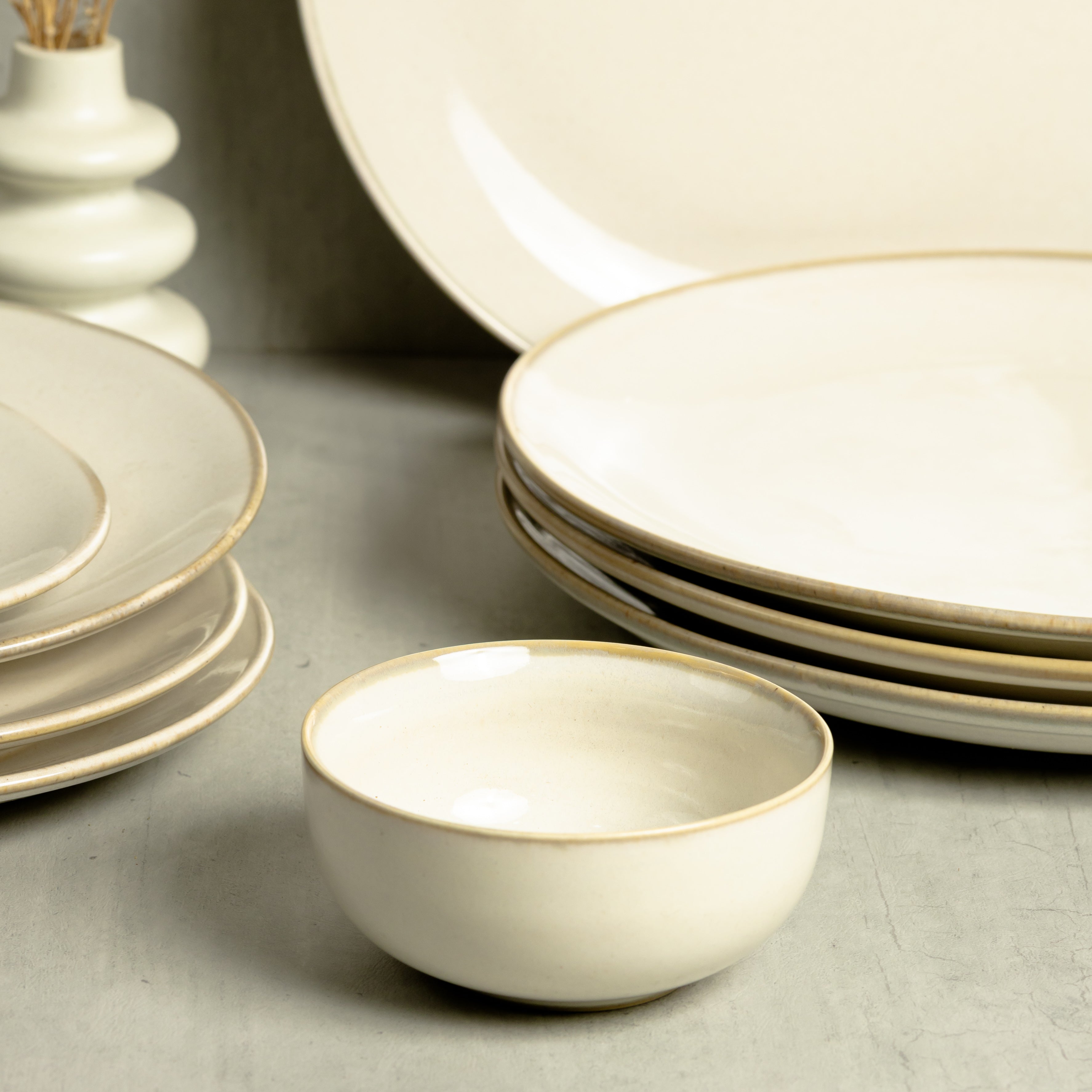 Luna Quater Plate