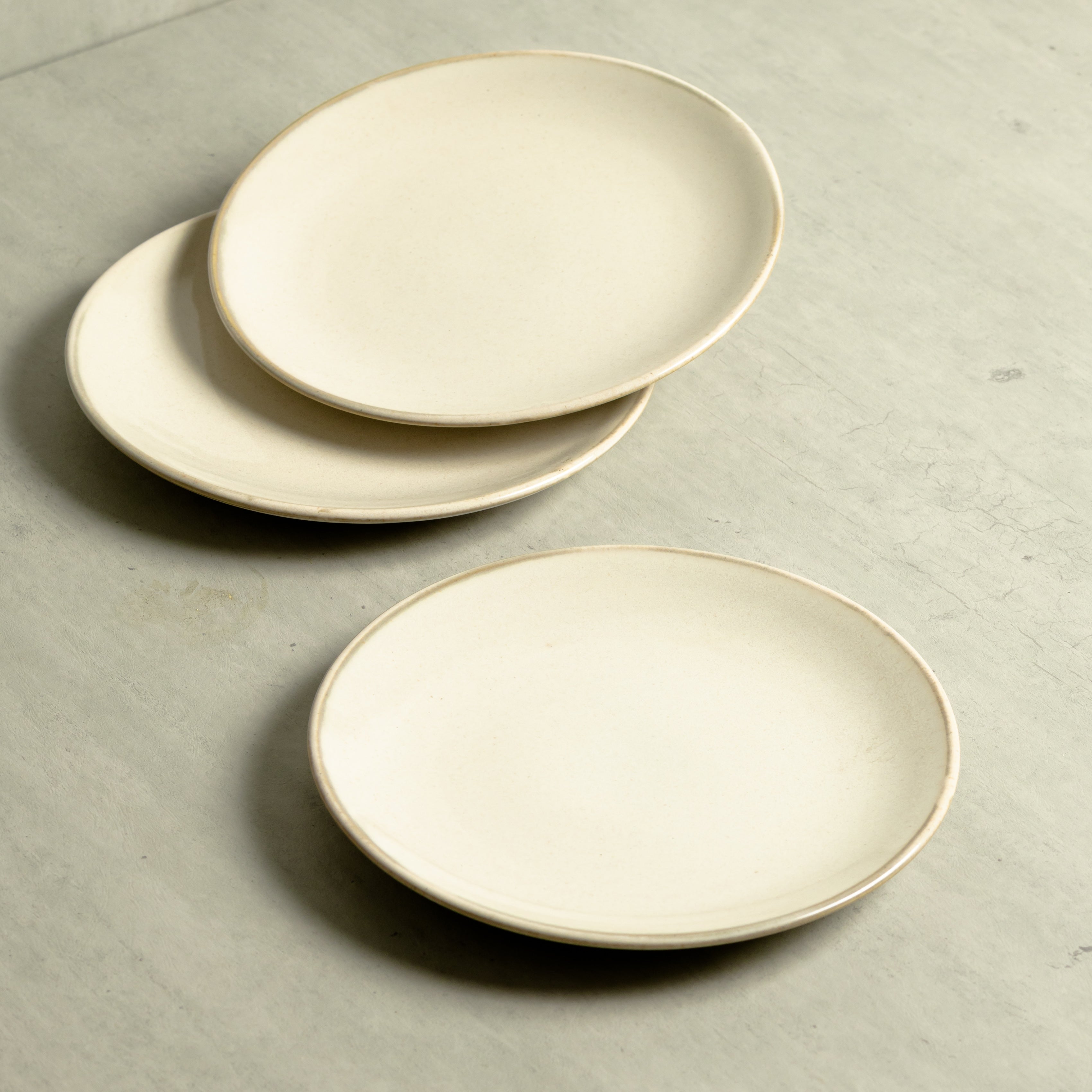 Luna Quater Plate